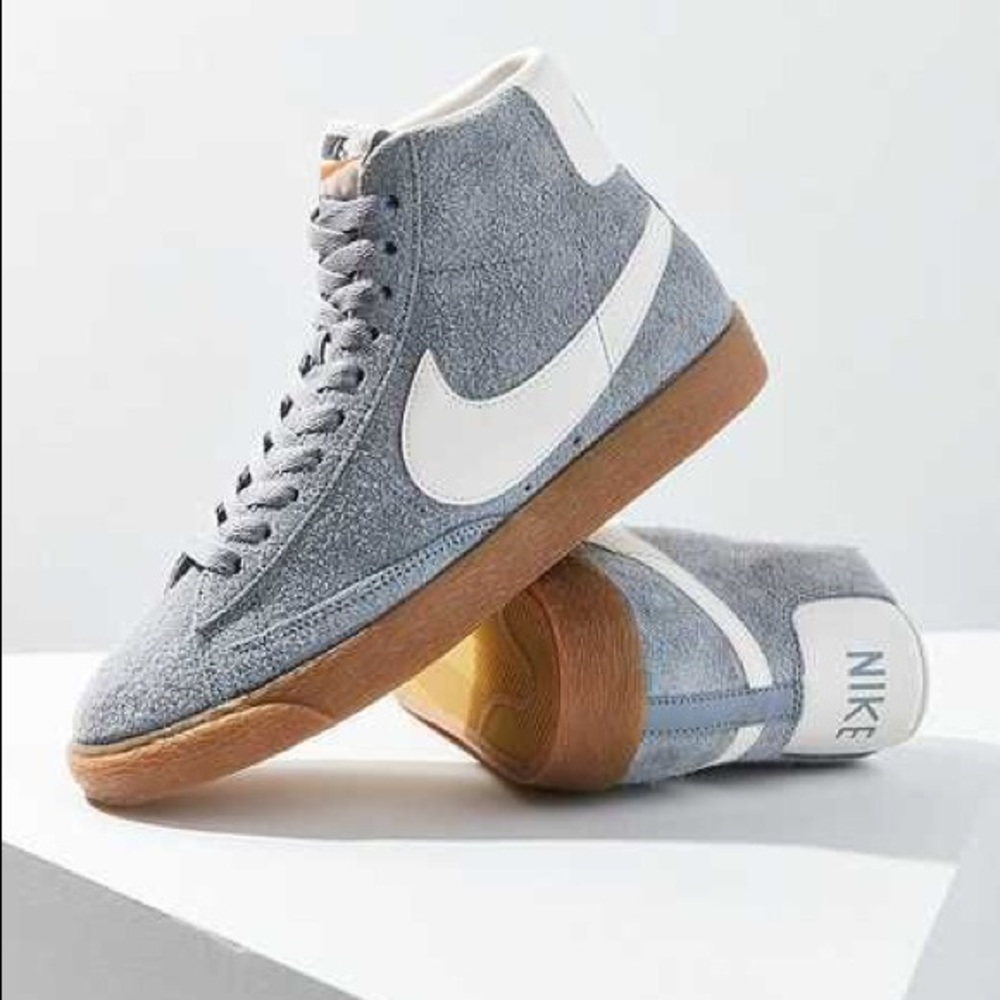 Nike Blazer Grey Suede 7.5 Womens